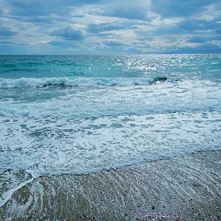 Thalassa * Kalandra